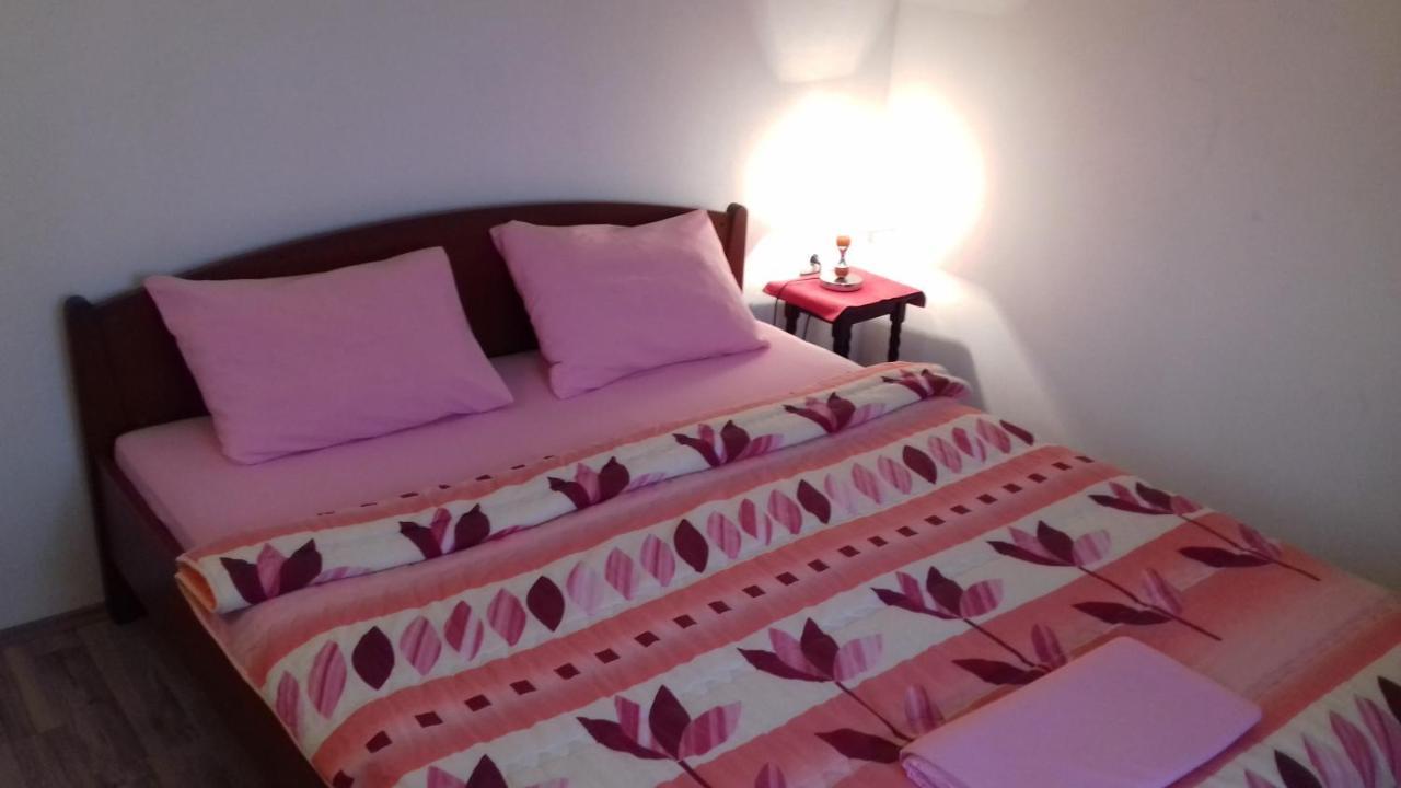 Apartment Vuk I Novak อุลซิน ภายนอก รูปภาพ